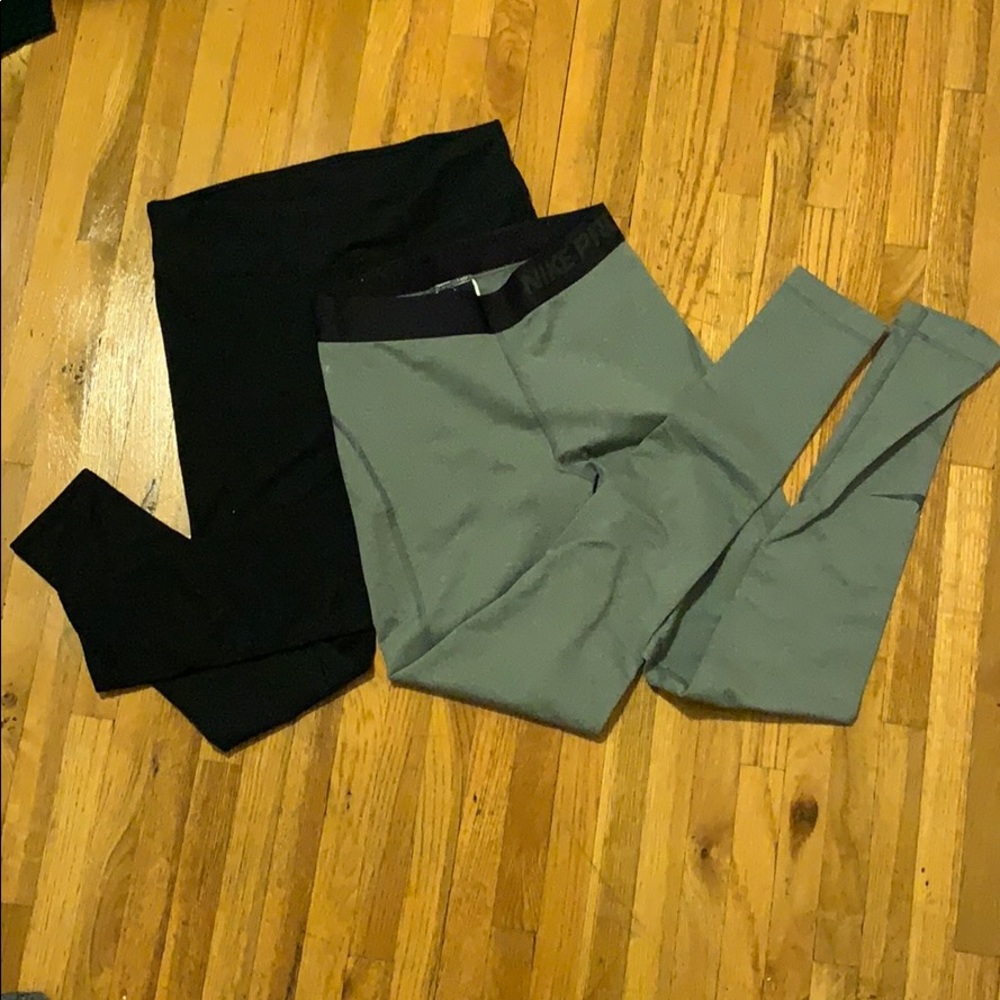2 pack- fabletics and Nike full length legging